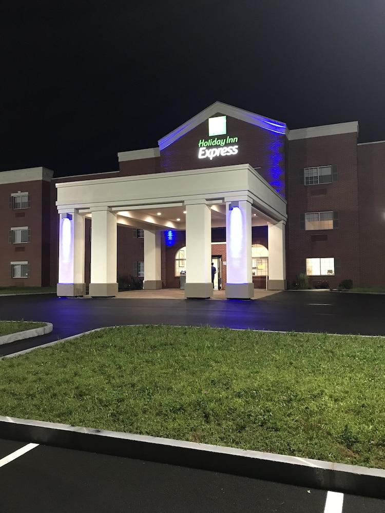 Holiday Inn Express - Canton By Ihg Exteriör bild