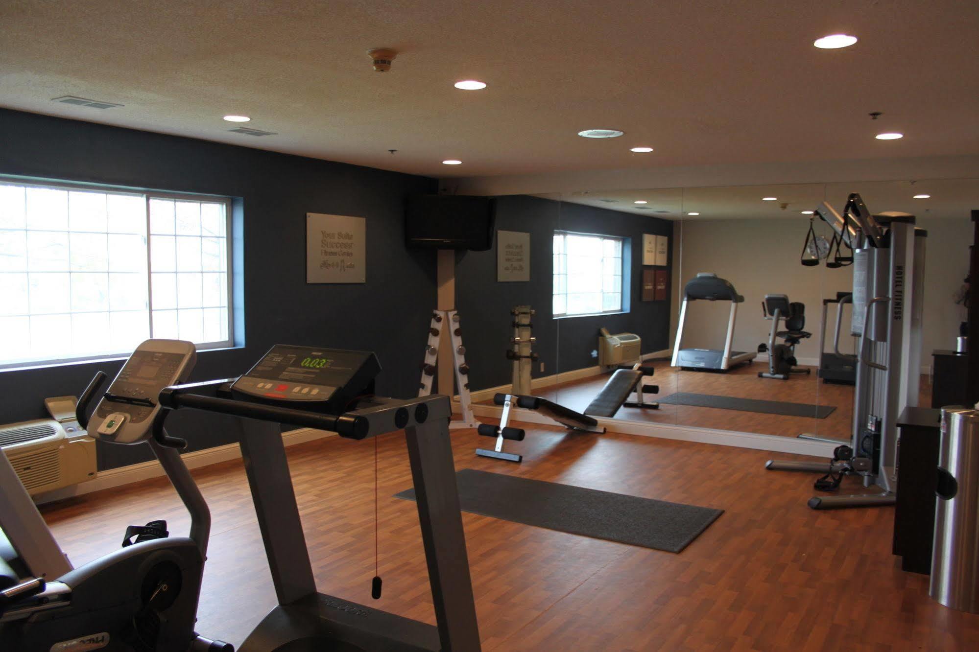 Holiday Inn Express - Canton By Ihg Exteriör bild